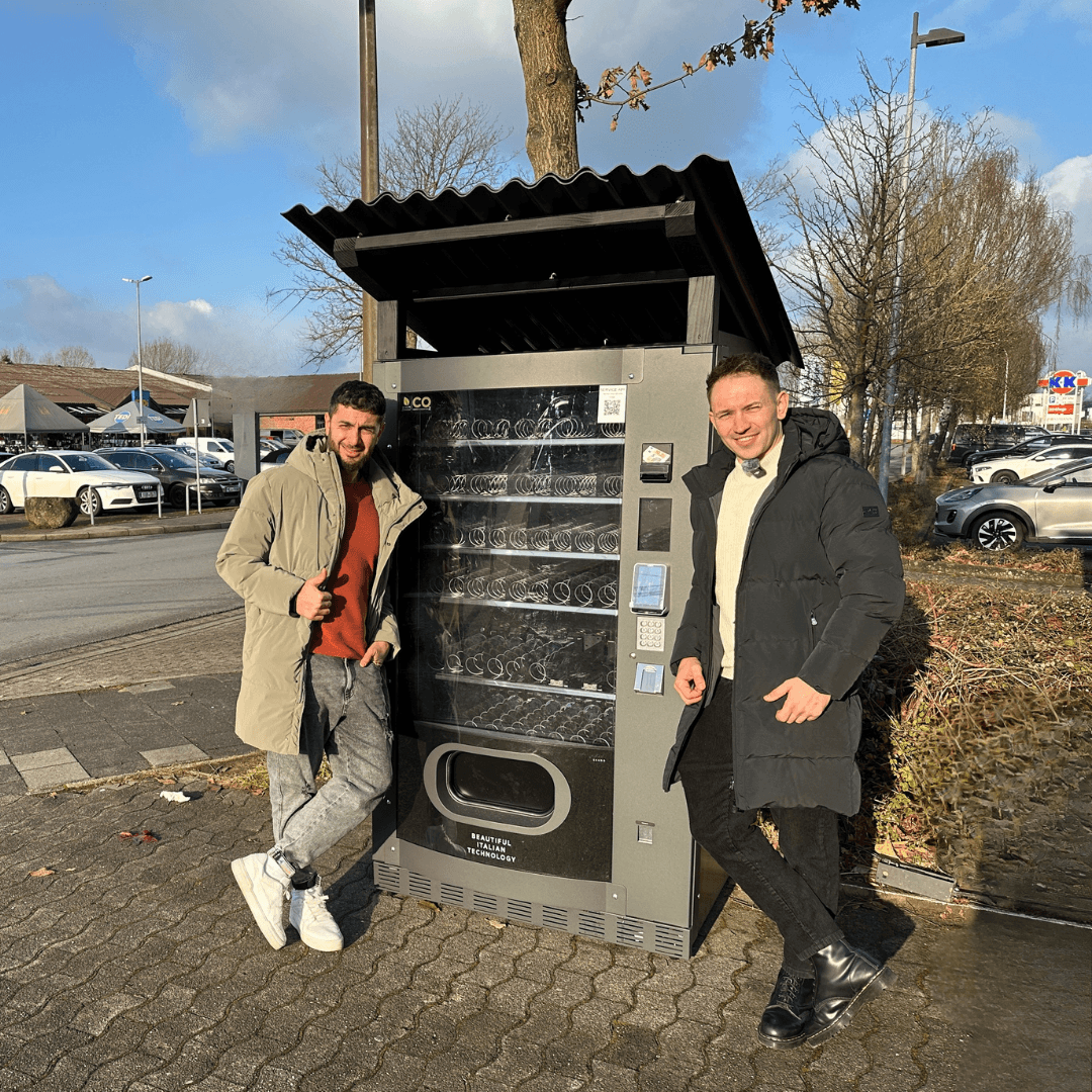 Can / Salon Tekbas