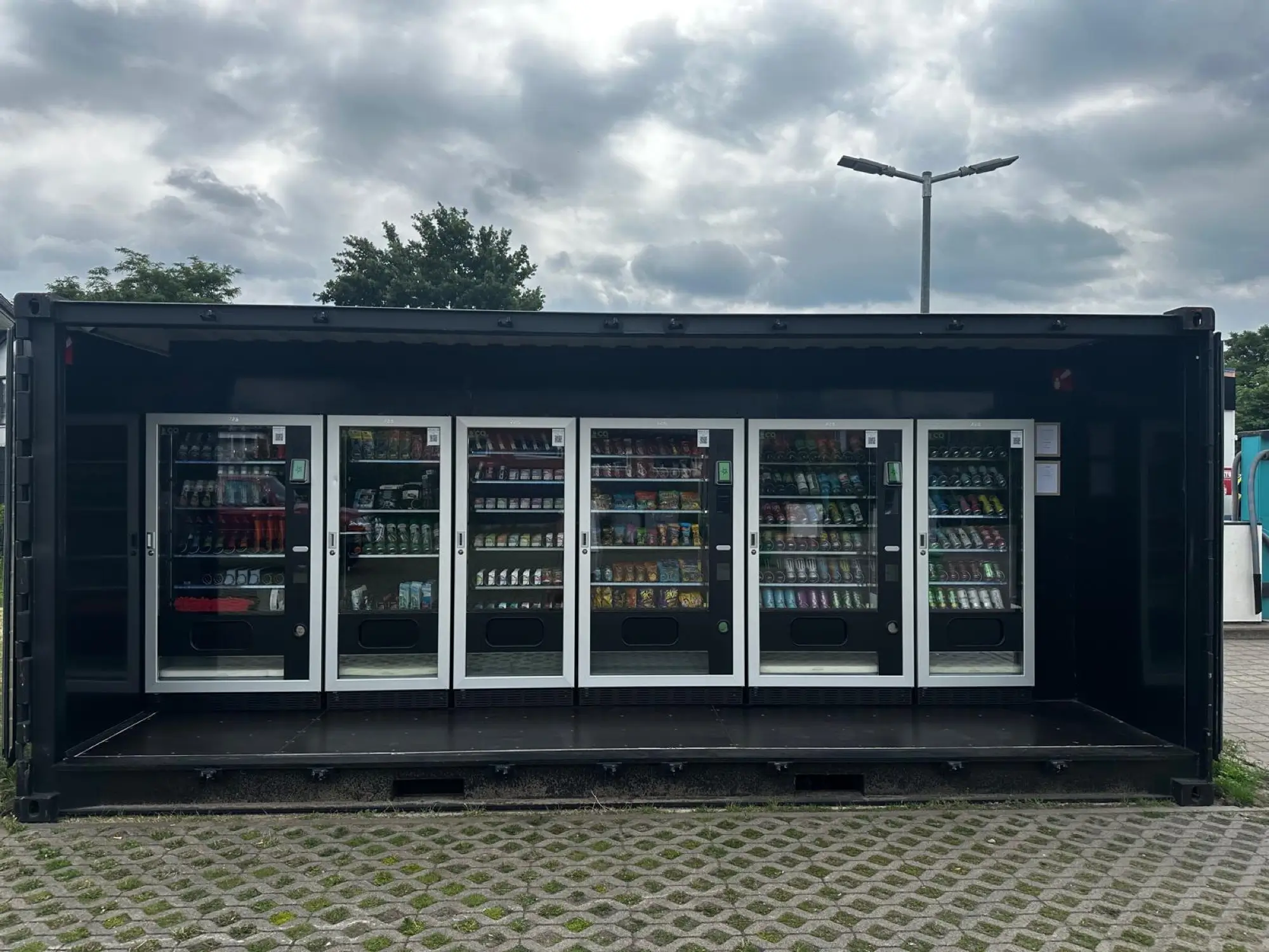 Was ist ein Verkaufscontainer? Aufbau und Einsatzmöglichkeiten
