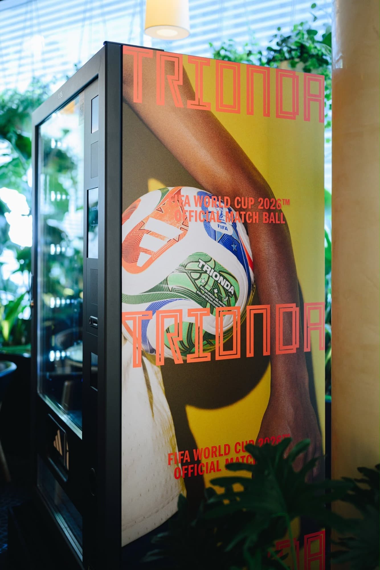 TRIONDA-Ballautomat im adidas Teamhotel zur WM 2026 – Eindruck vor Ort