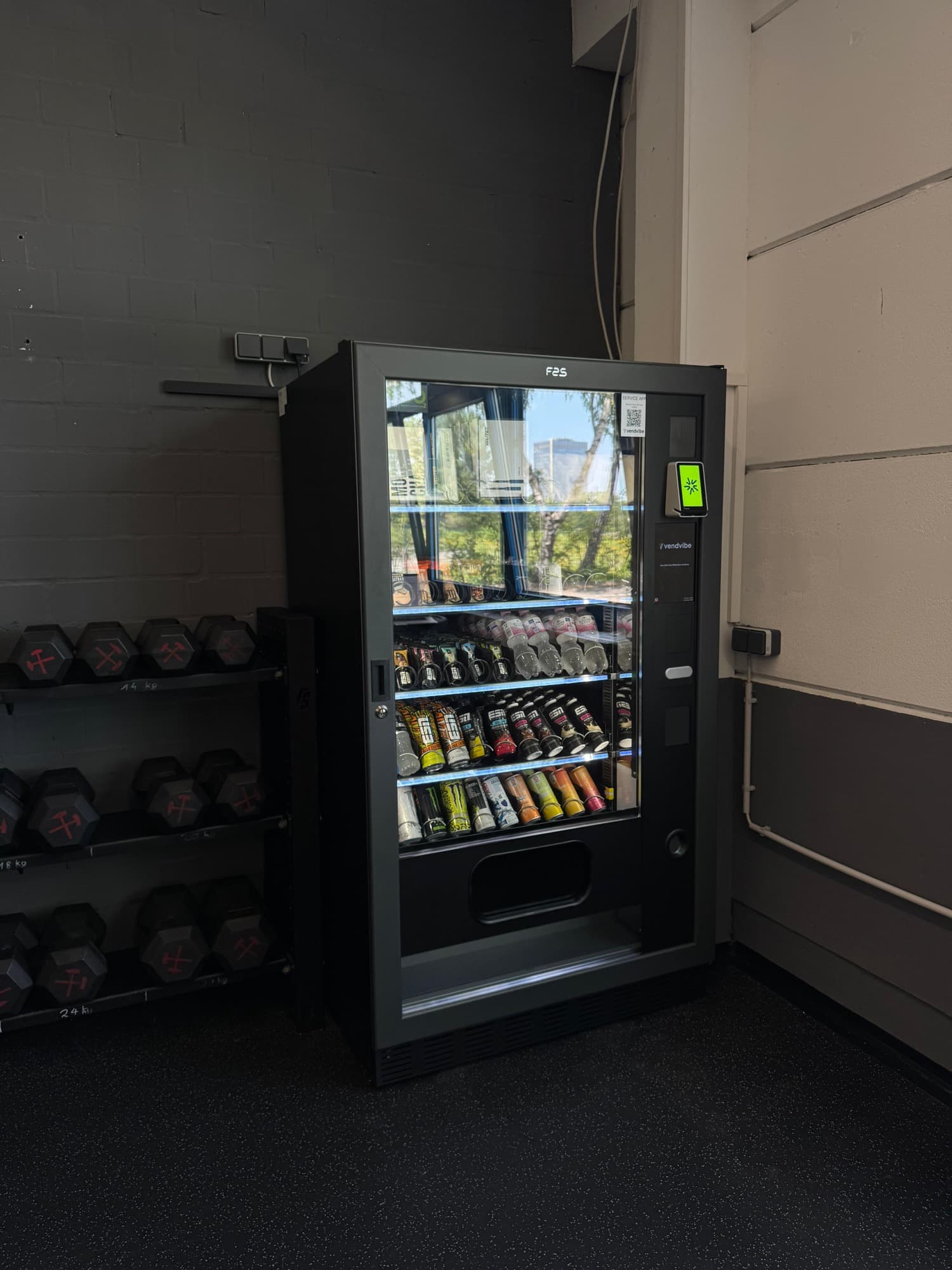 Snack- und Zubehörautomat bei Blackband Athletics in Bochum