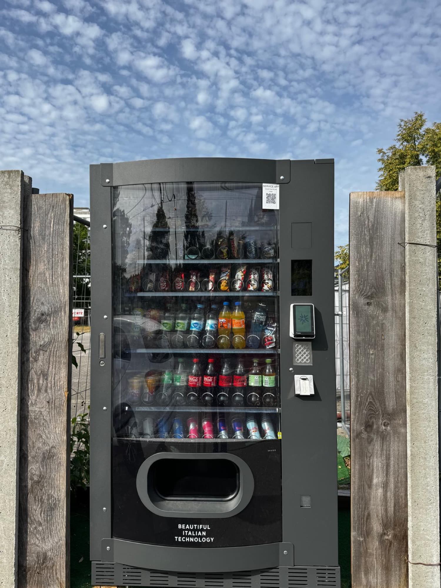 Outdoor-Automaten für Die Wohnkompanie in Düsseldorf und Ratingen