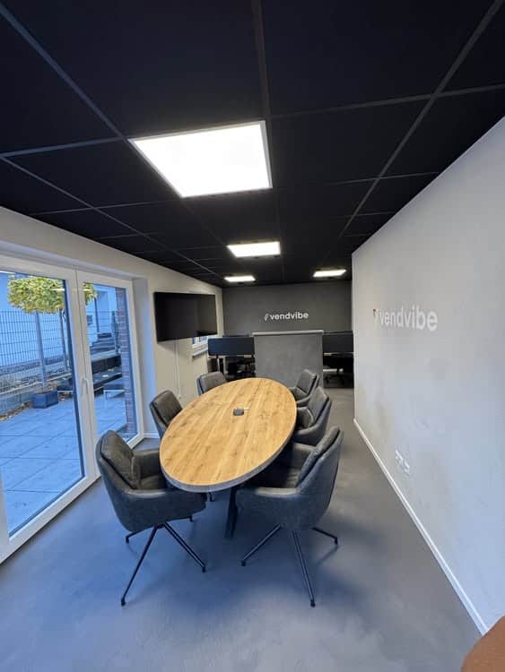 Besprechungsbereich im vendvibe Showroom