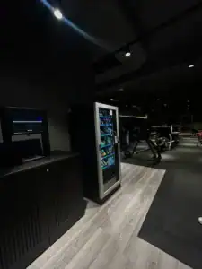 Verkaufsautomaten und Kaffeevollautomaten für Fitnessstudios kaufen
